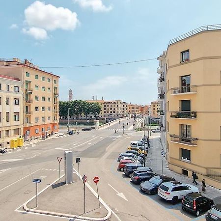 Charme On The River - City Center Appartement Verona Buitenkant foto