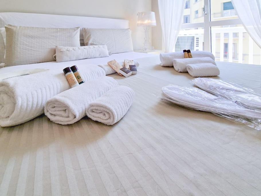 Charme On The River - City Center Appartement Verona Buitenkant foto