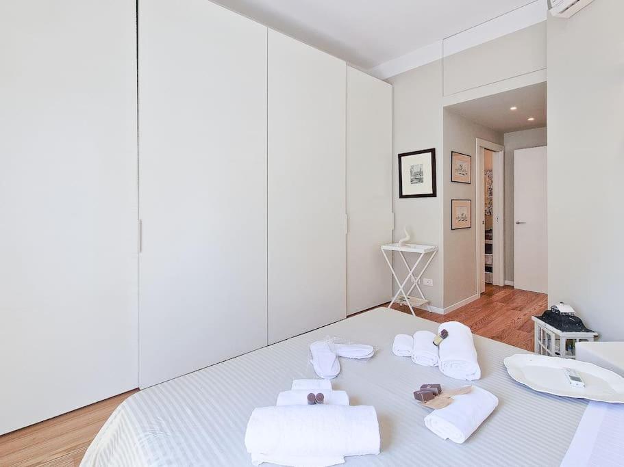 Charme On The River - City Center Appartement Verona Buitenkant foto